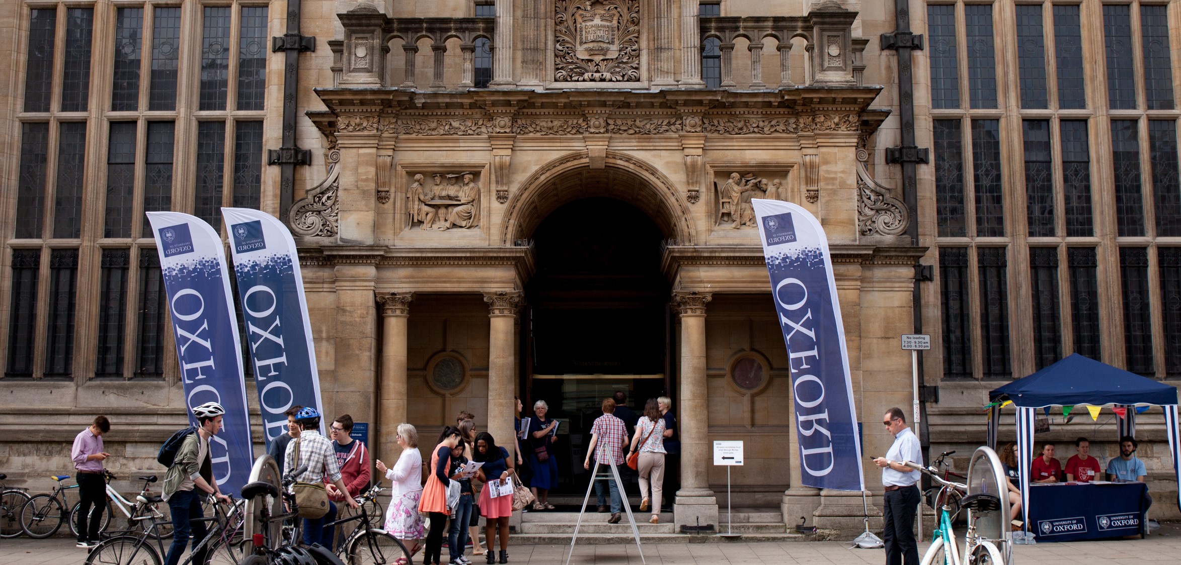 University of Oxford throws open its doors to prospective students